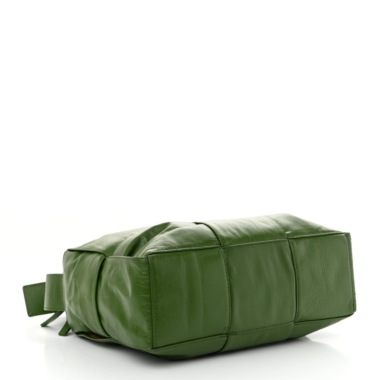 Paper Calfskin Maxi Intreccio Medium Arco Camera Bag Avocado