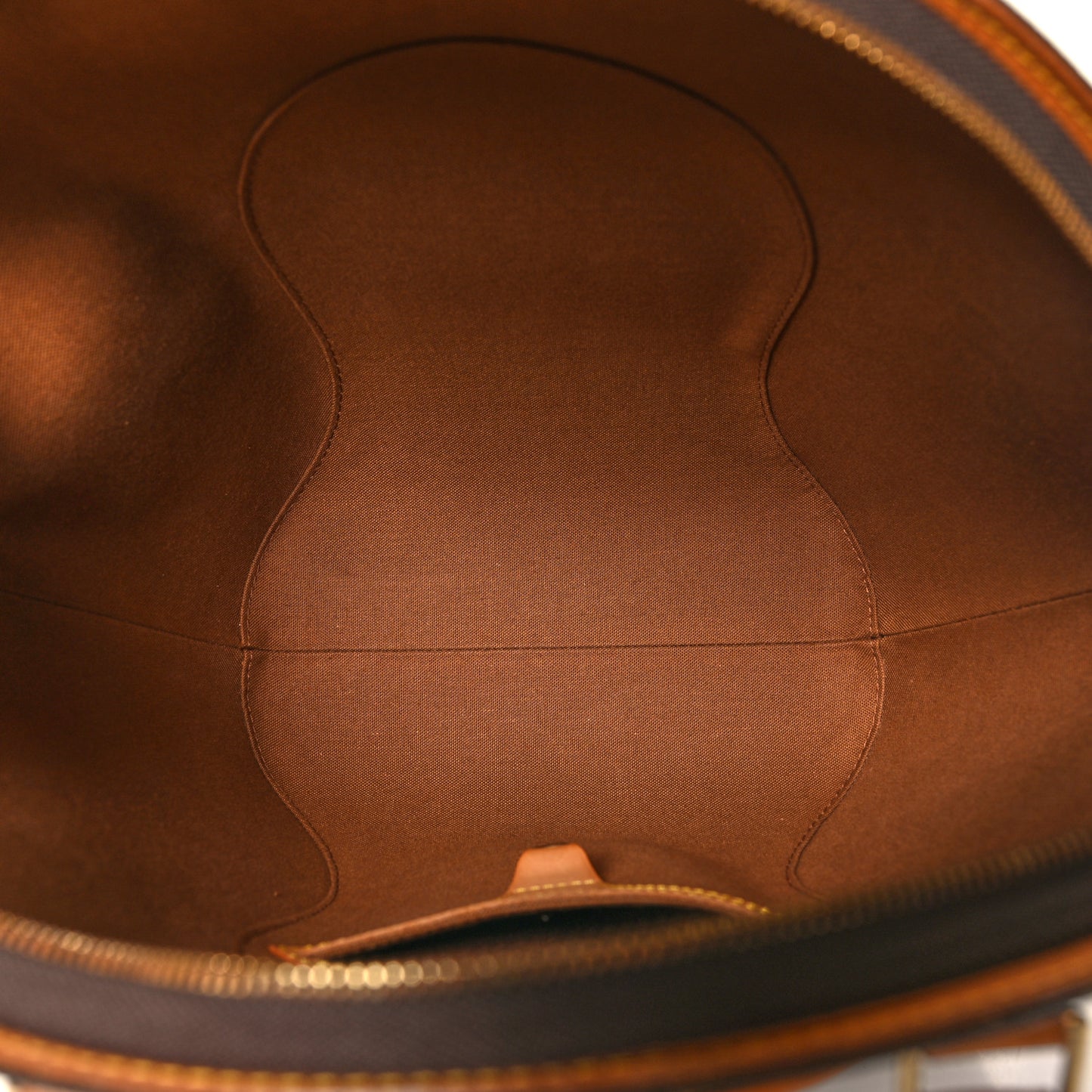 Monogram Ellipse MM