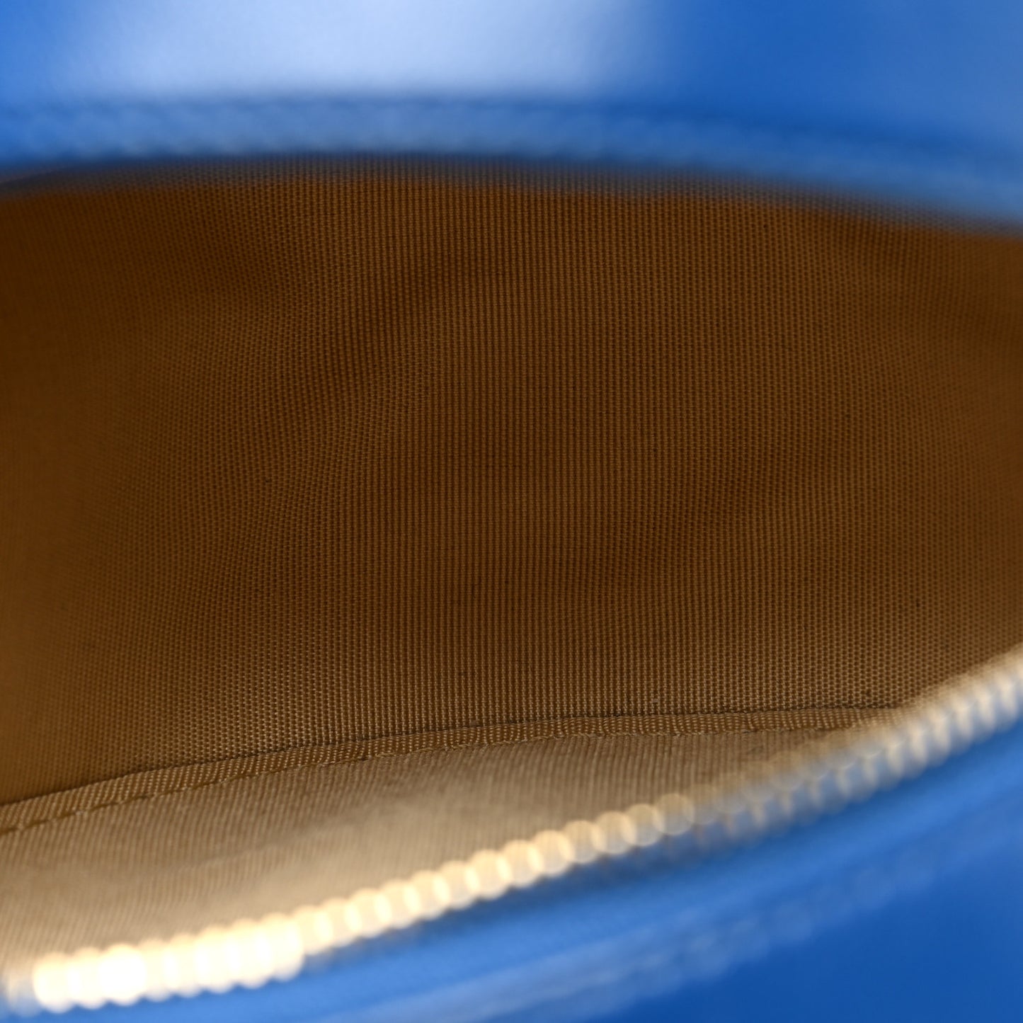 Lambskin Quilted Round Pearl Crush Clutch With Chain Blue