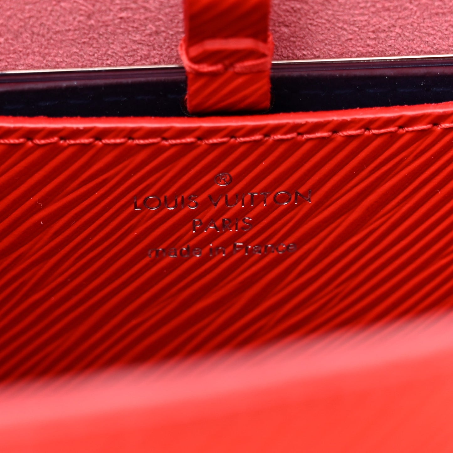 Epi Twist Shoulder Bag MM Coquelicot