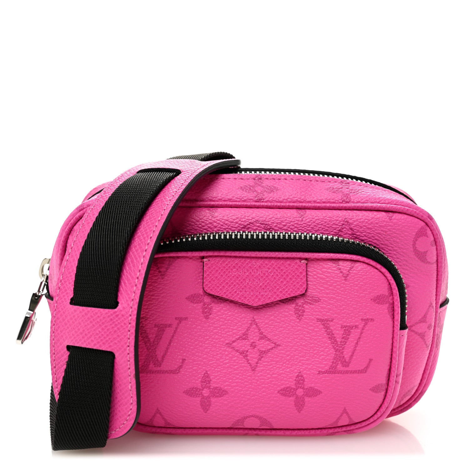 Louis Vuitton Taigarama Outdoor Pouch Fuchsia 1798246 – FASHIONPHILE