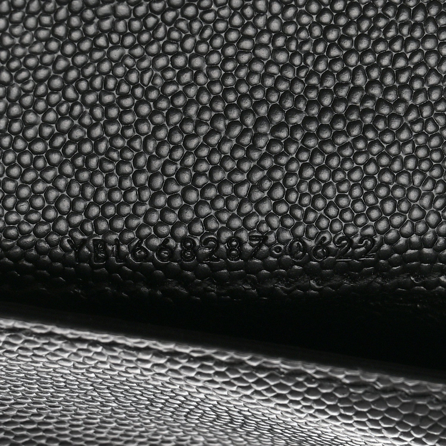 Saint Laurent Grain De Poudre Matelasse Chevron Monogram Zipped Two-Part Wallet Black 7 of 7