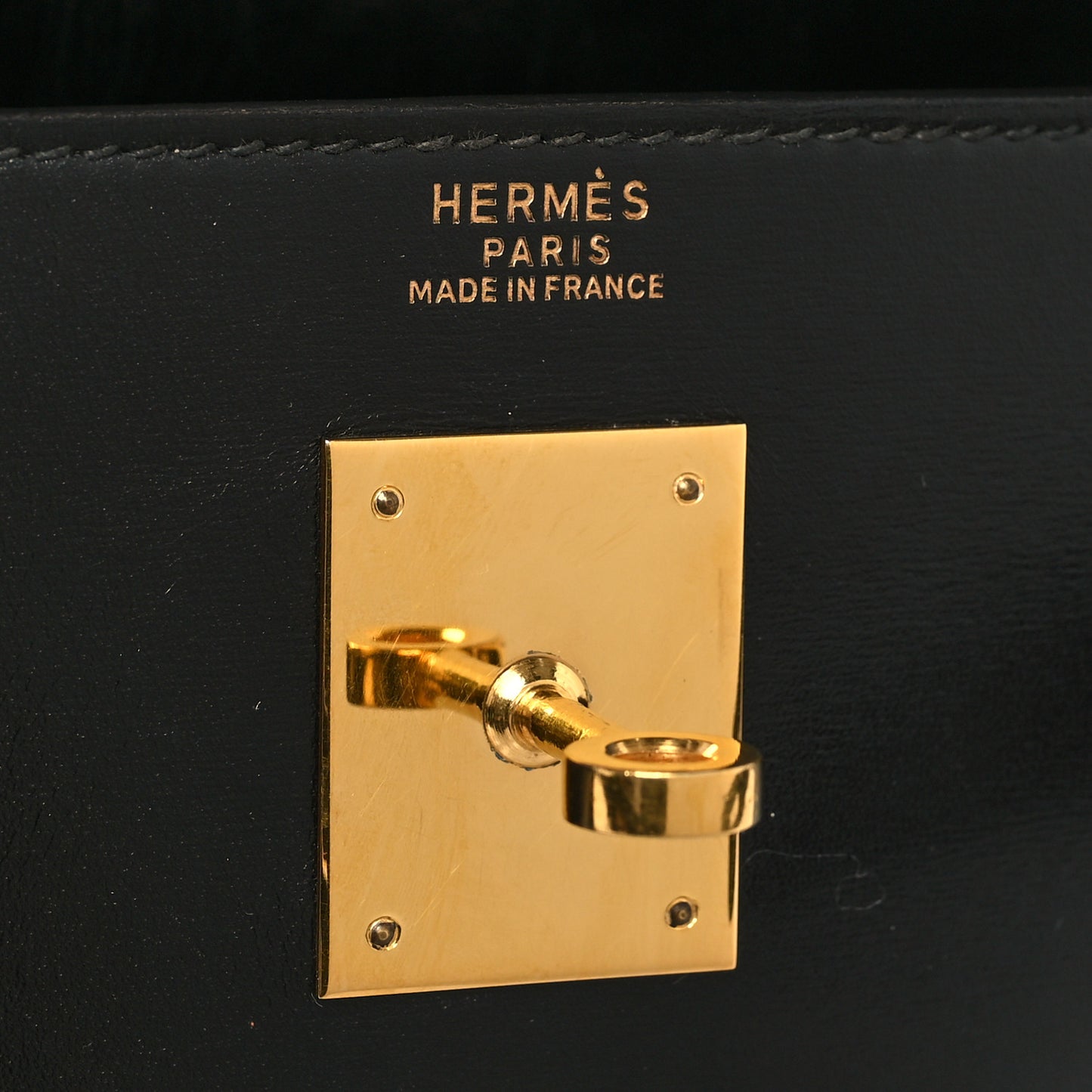 Box Kelly Retourne 32 Black