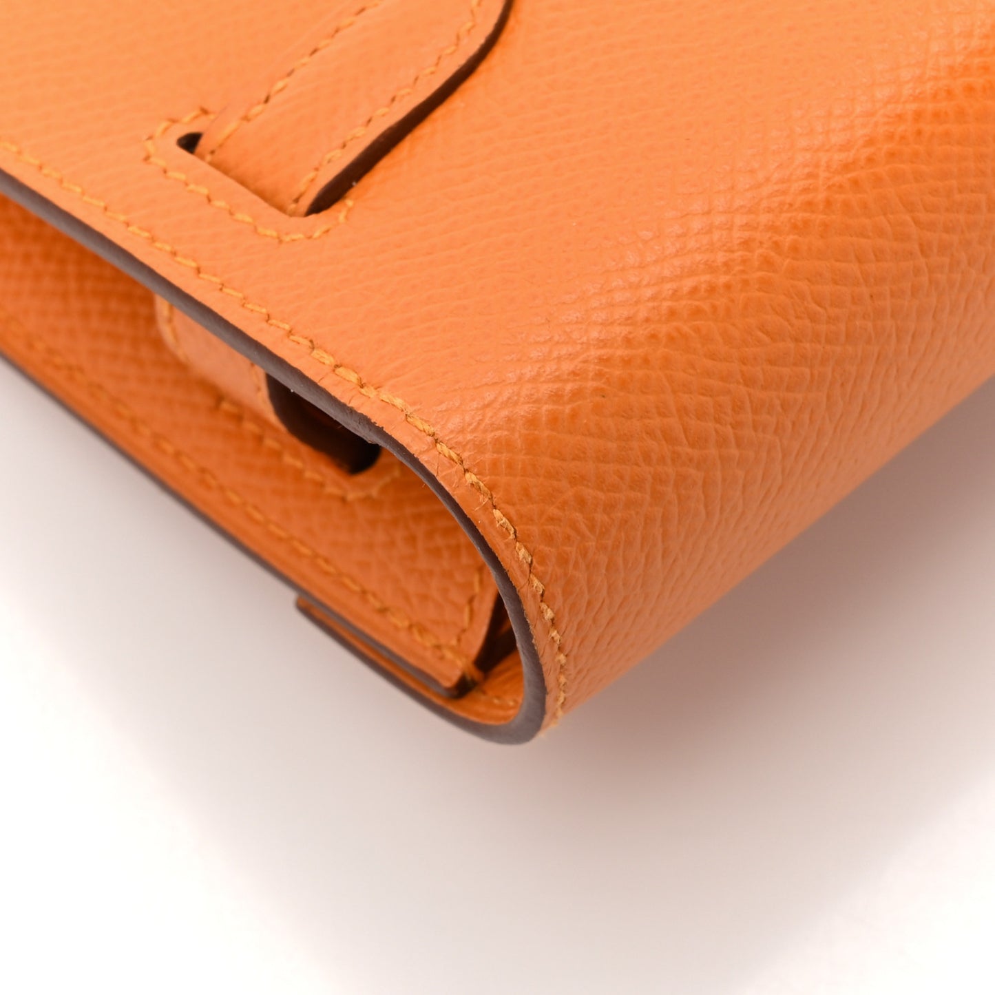 Epsom Kelly Wallet To Go Abricot
