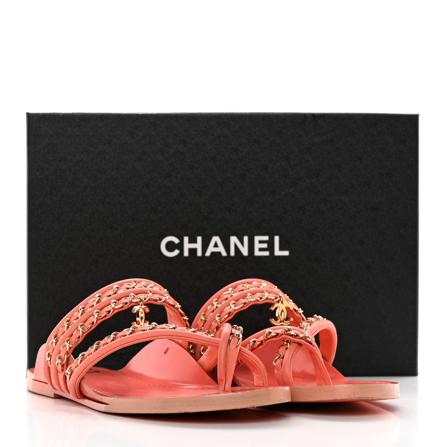 Calfskin Chain CC Thong Flat Sandals 38 Coral