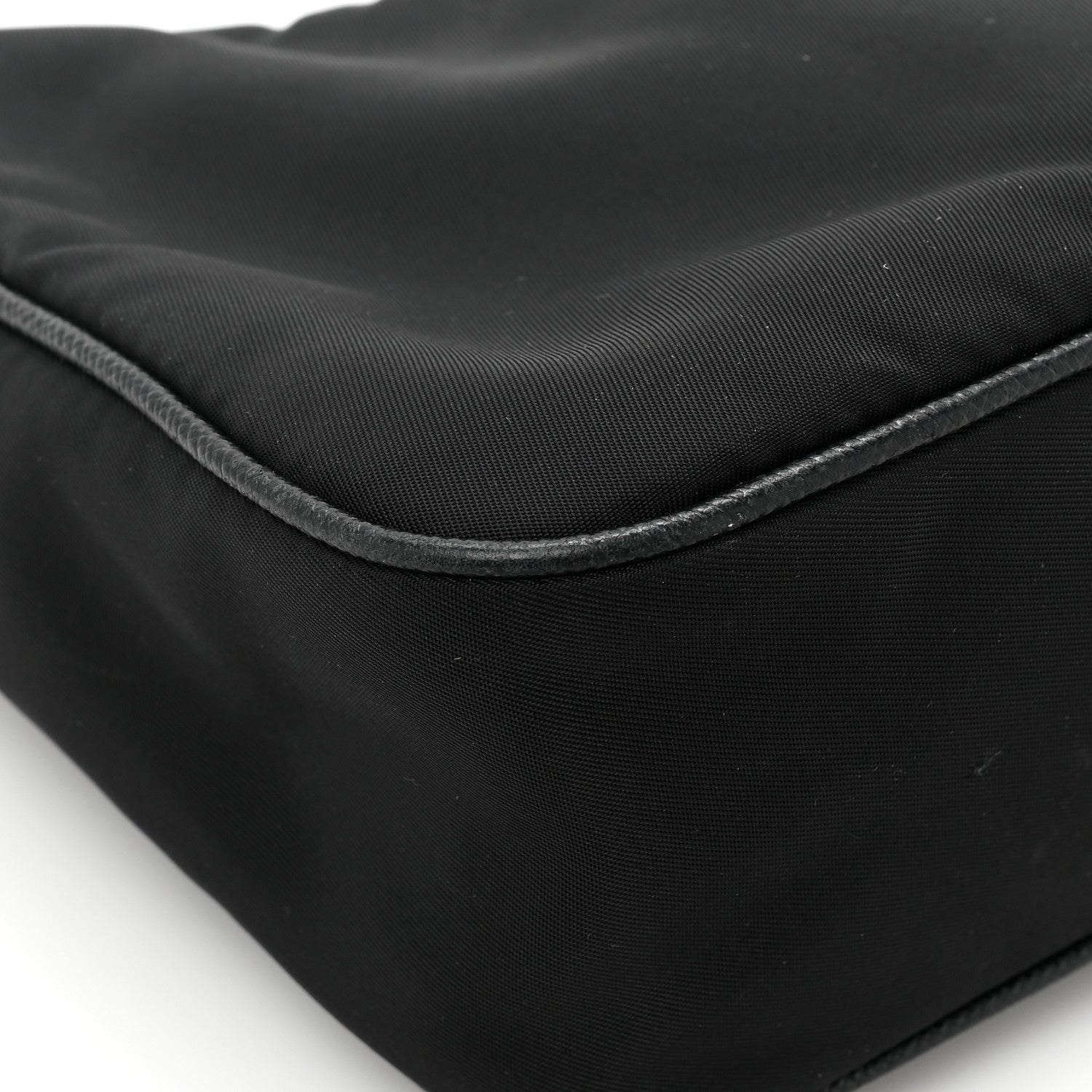 Prada Nylon Re-Edition 2005 Shoulder Bag Black 11 of 12