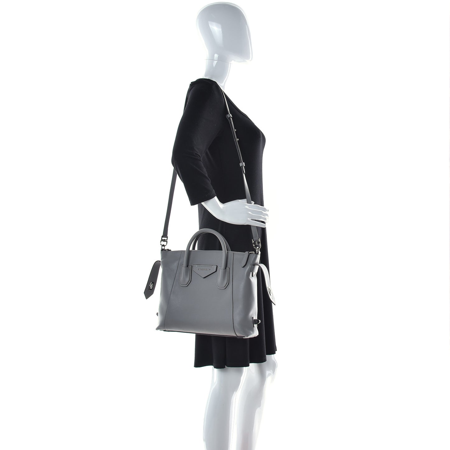 Calfskin Small Soft Antigona Pearl Grey