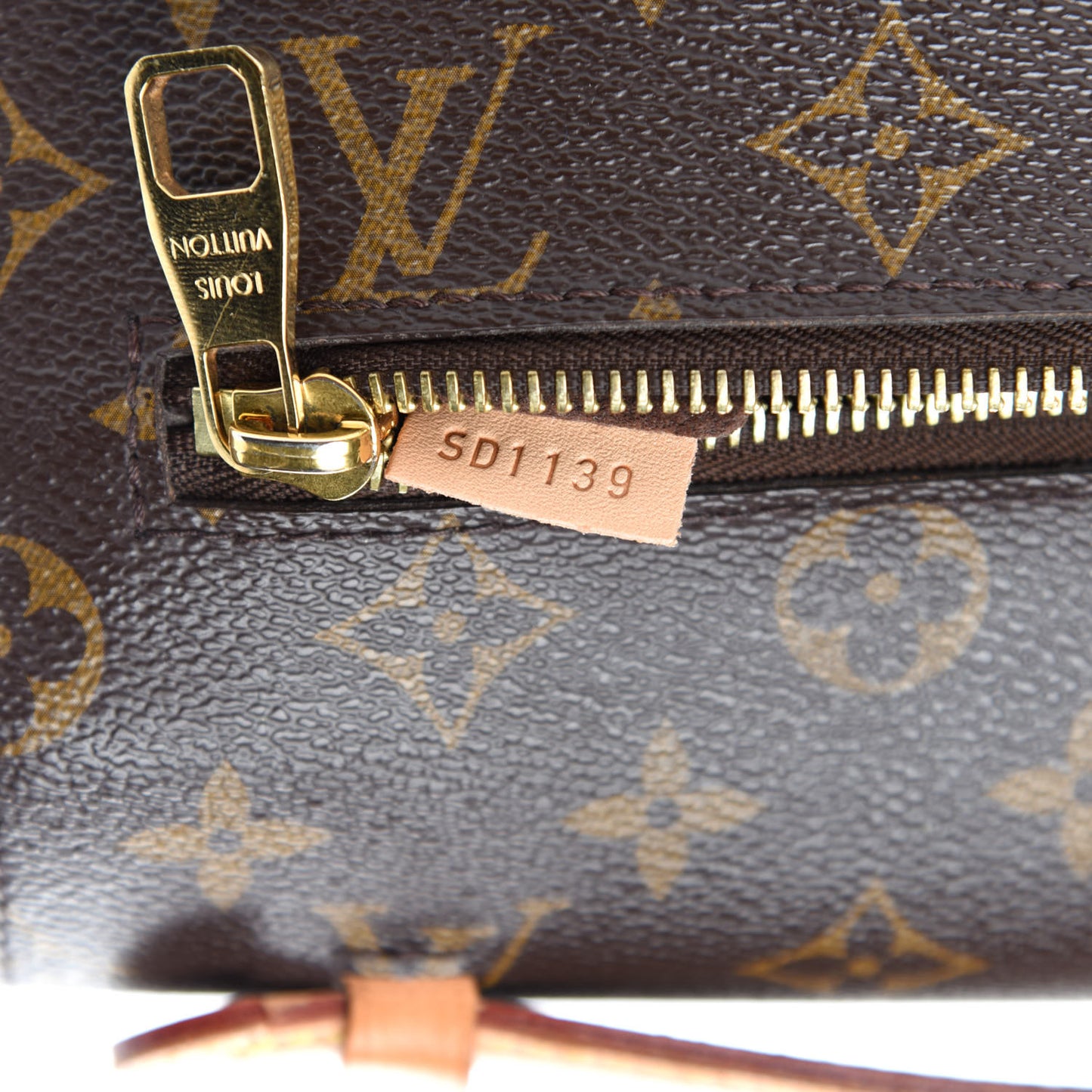 Monogram Pochette Metis