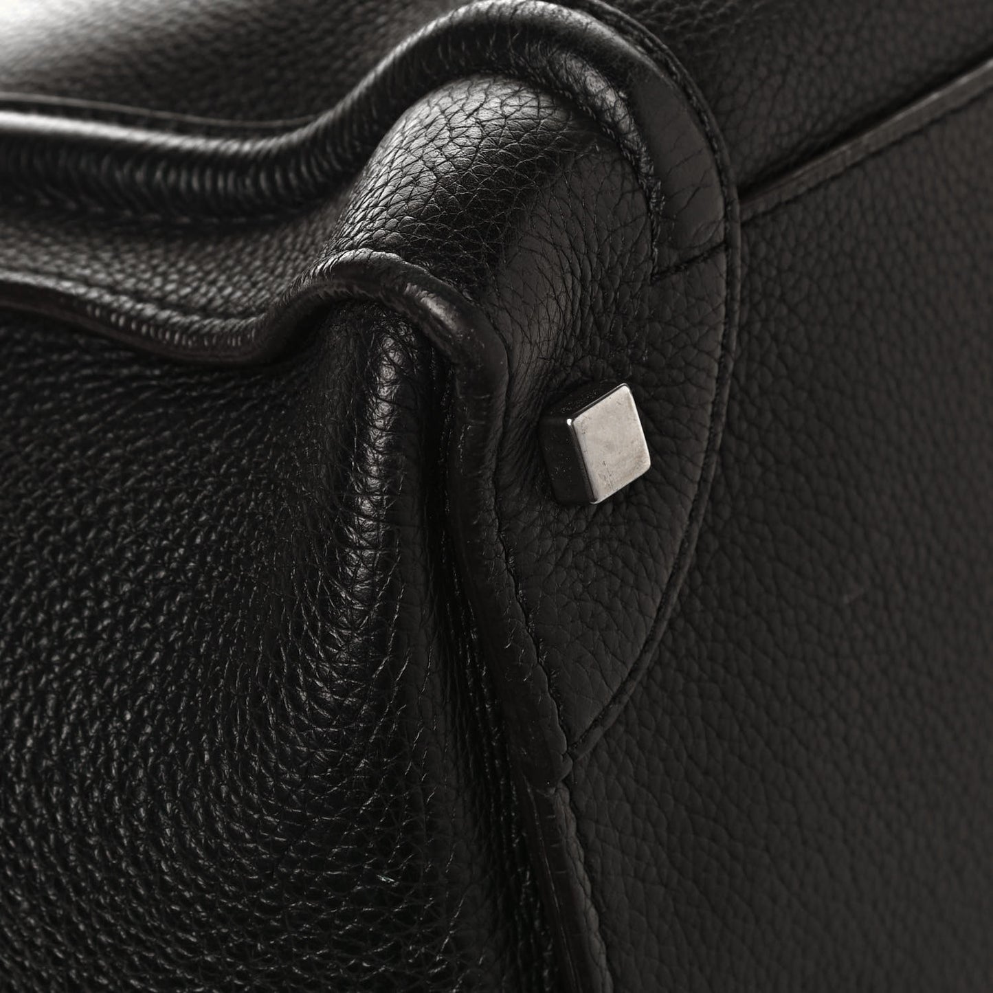 Drummed Calfskin Medium Luggage Black