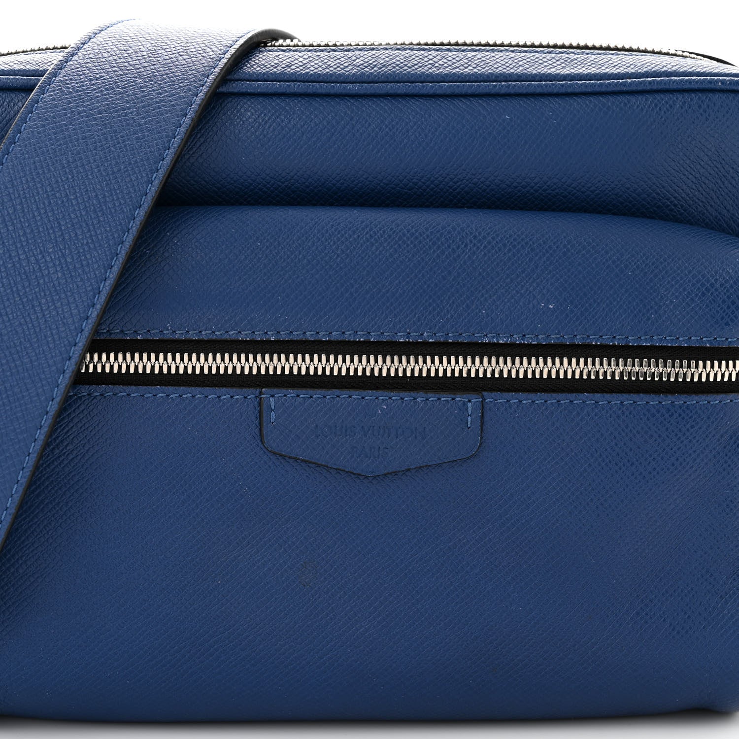 Louis Vuitton Taiga Outdoor Bumbag Cobalt 8 of 13