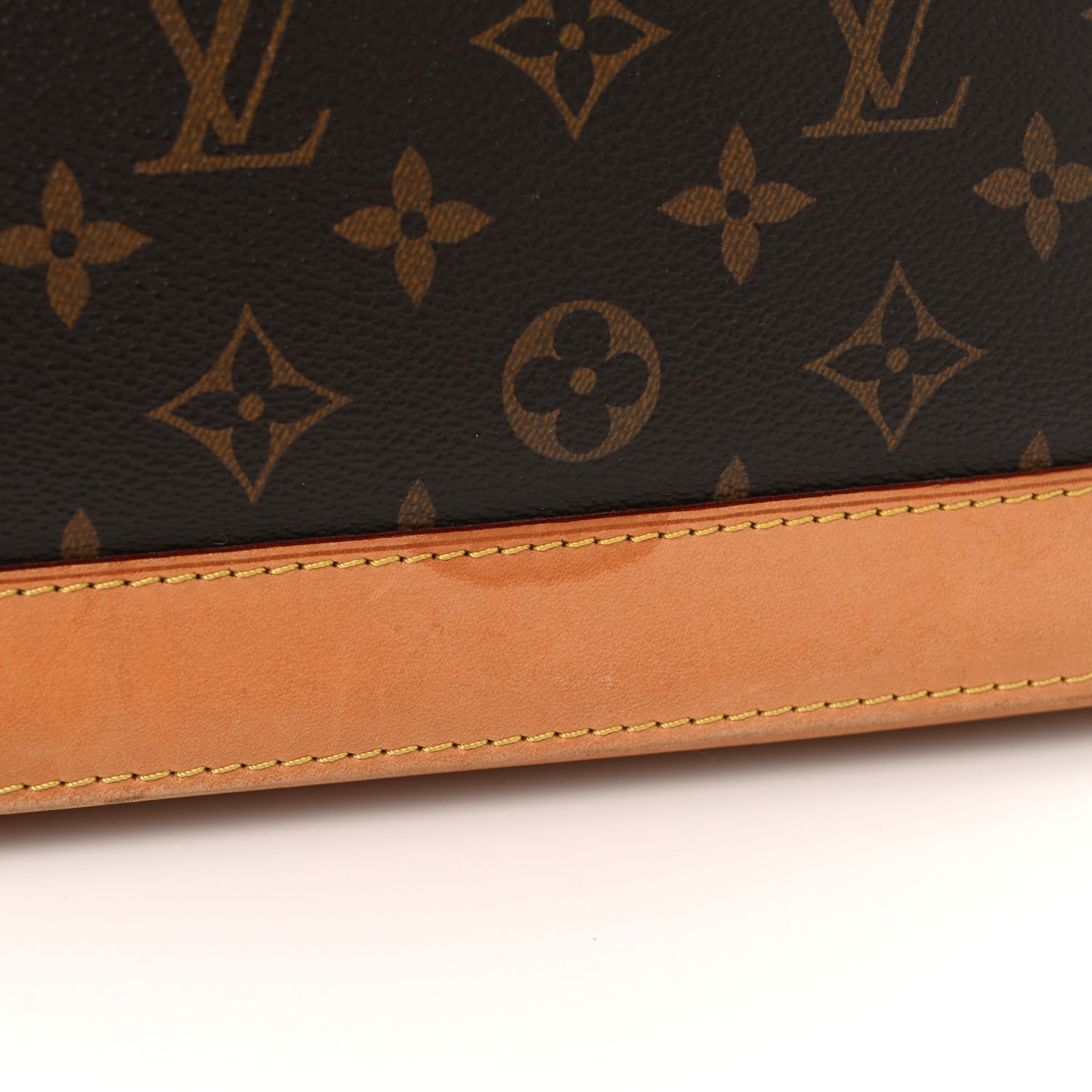 Monogram Alma PM
