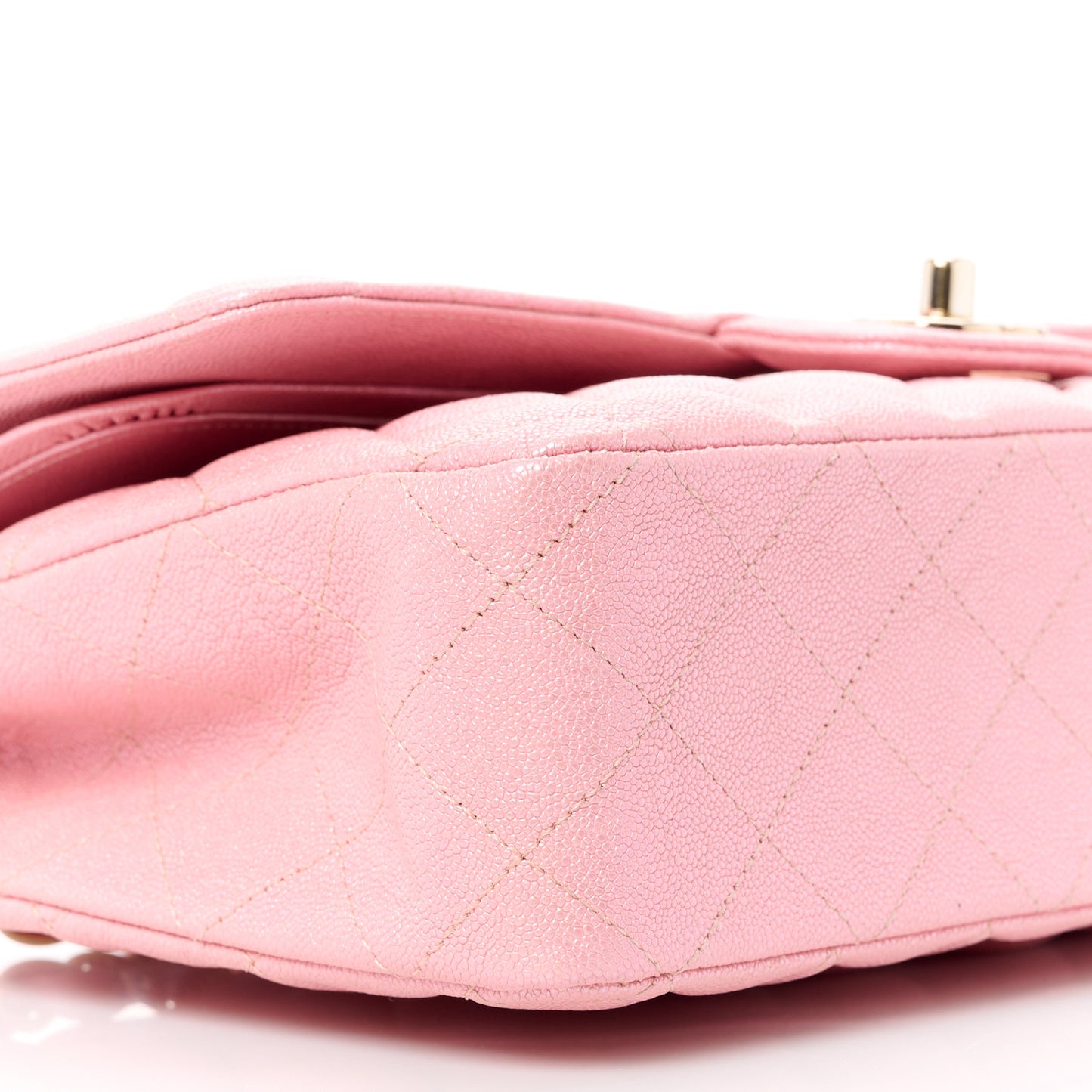 Iridescent Caviar Quilted Medium Double Flap Rose Pink