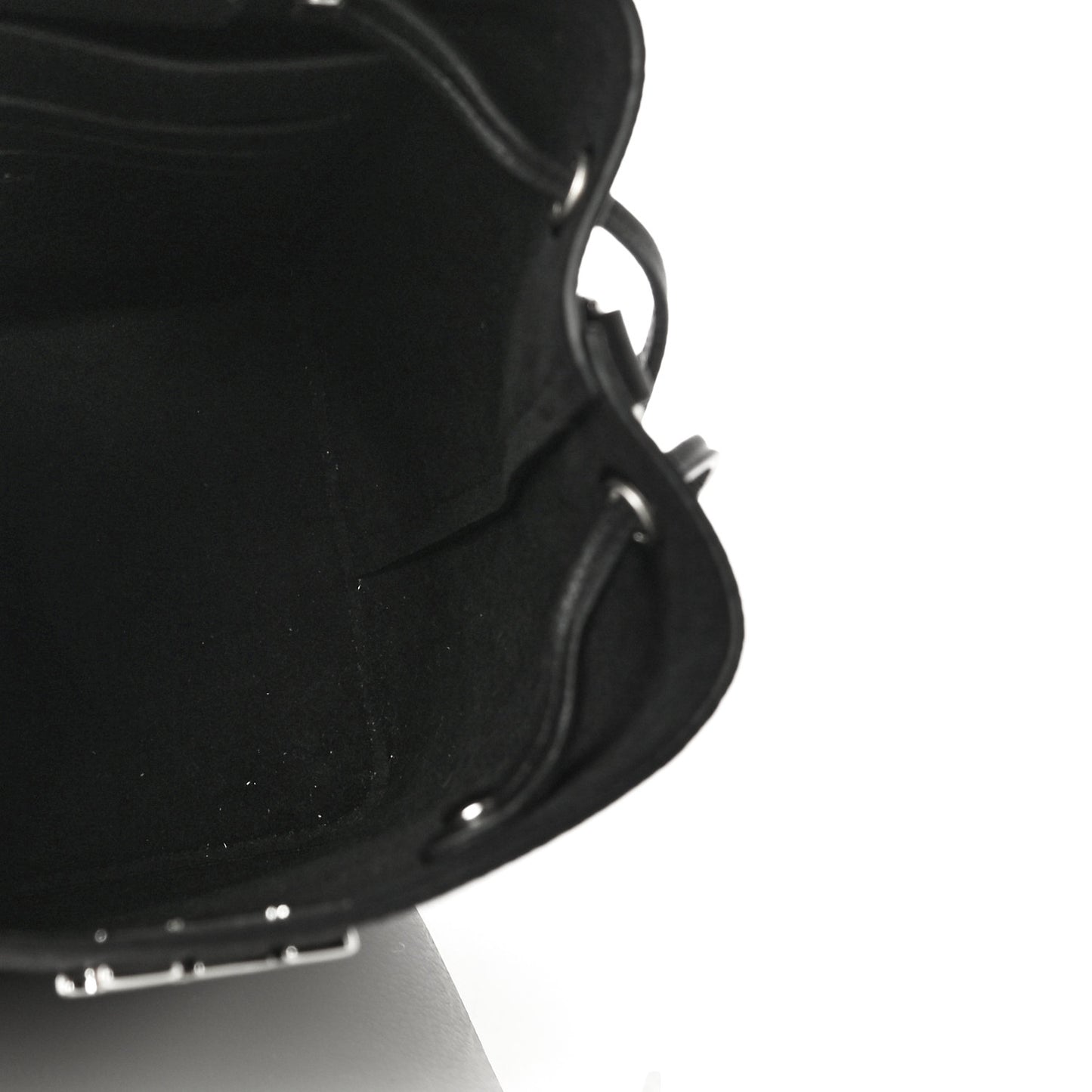 Calfskin Nano Lockme Bucket Black