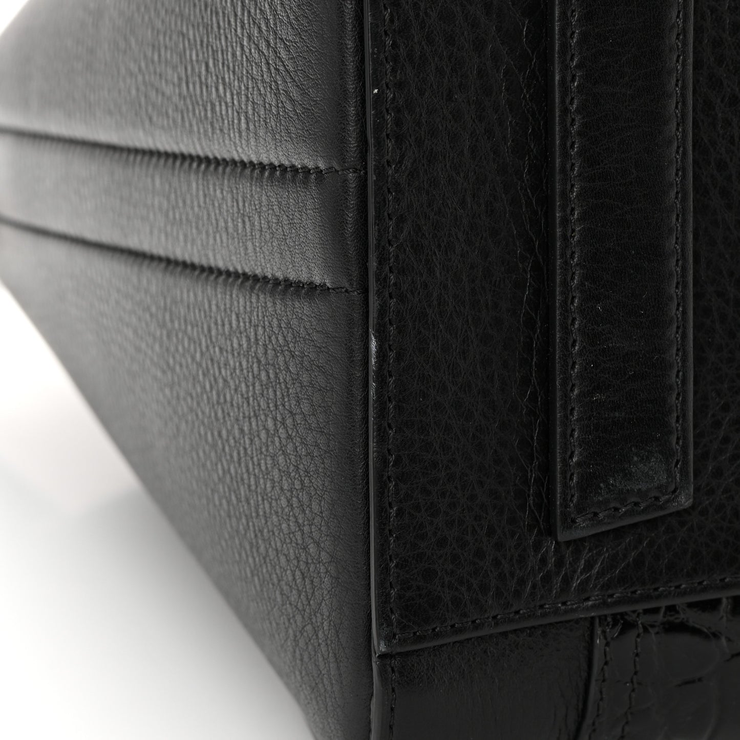Calfskin Crocodile Embossed Medium Antigona Black