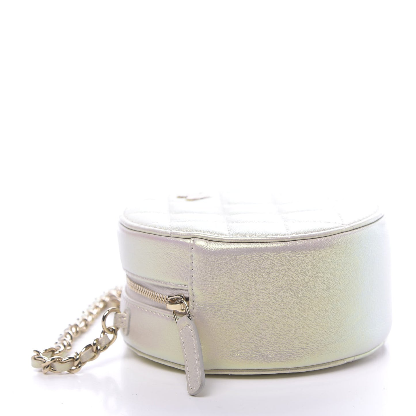Iridescent Lambskin Quilted Round Clutch With Chain Ivory