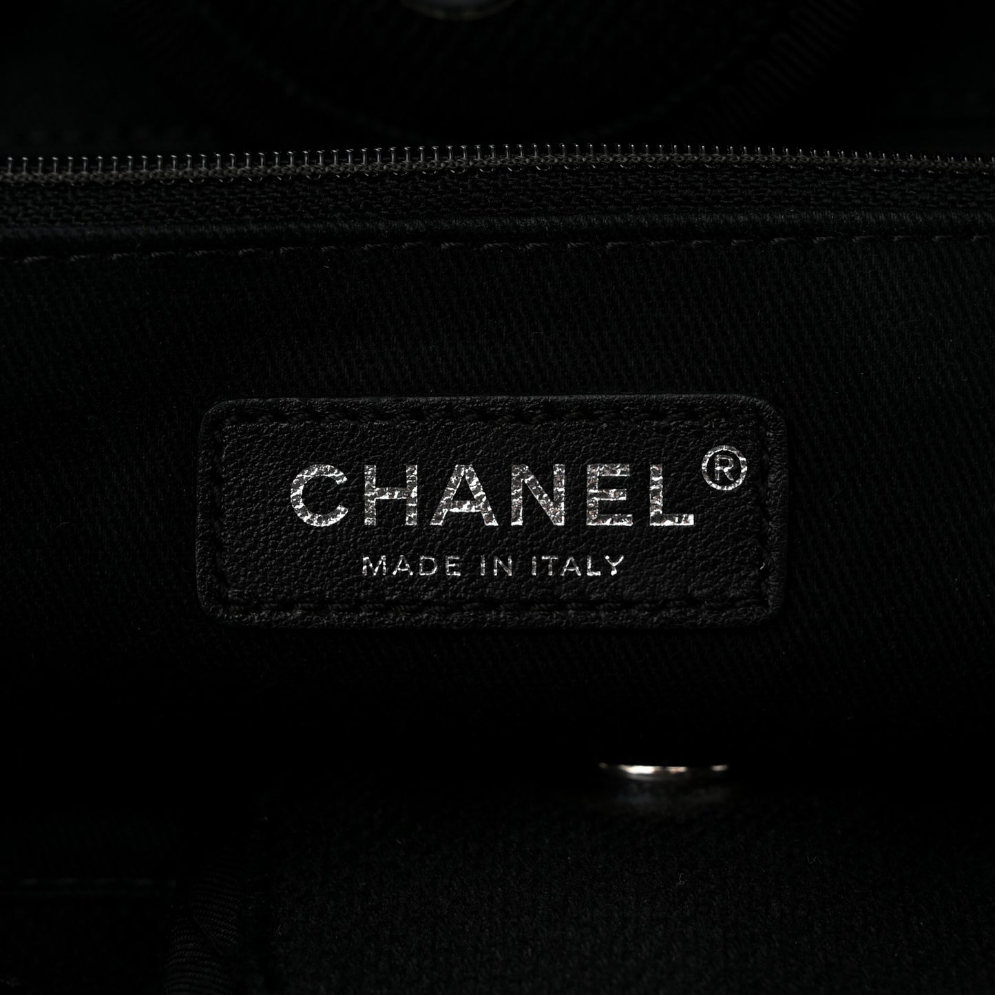 Canvas Pearl Medium Deauville Tote Black