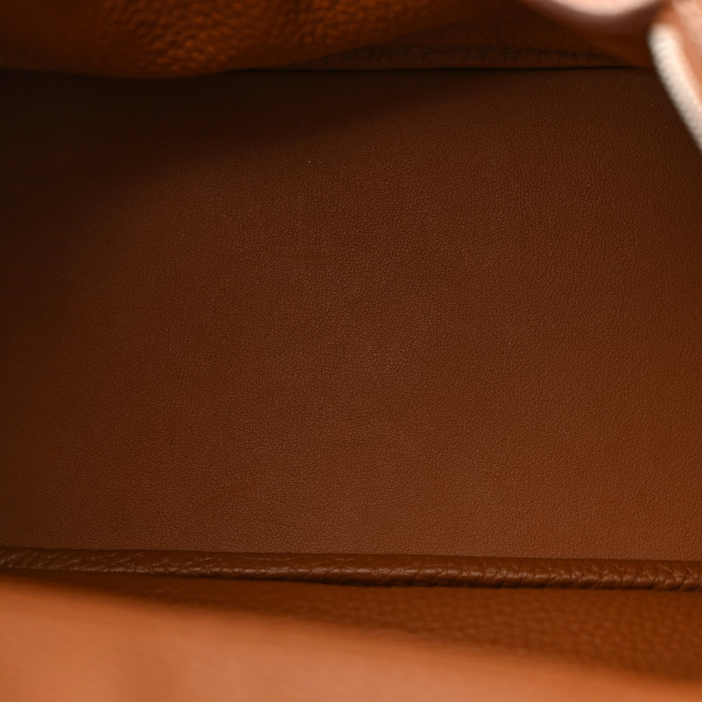 Taurillon Clemence Lindy 26 Gold