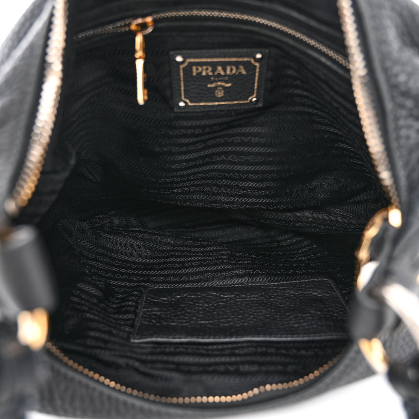 Vitello Daino Hobo Black
