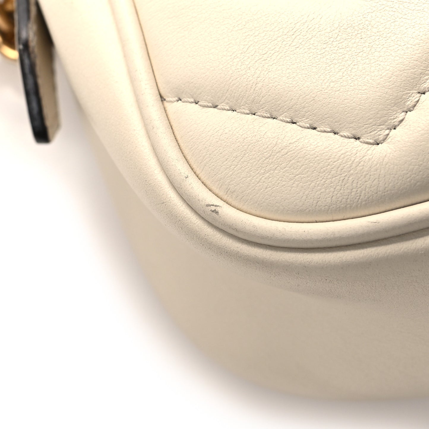 Calfskin Matelasse Mini GG Marmont Chain Shoulder Bag White