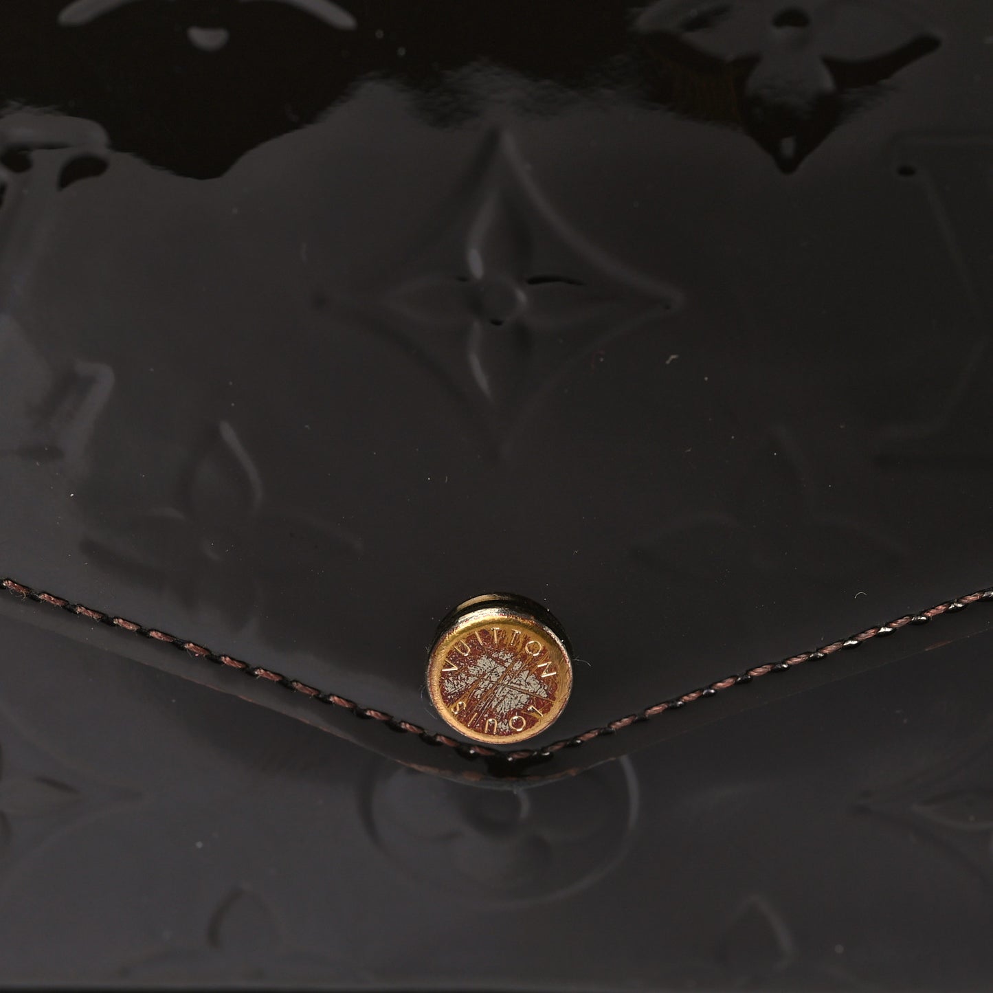 Vernis Pochette Felicie Chain Wallet Amarante