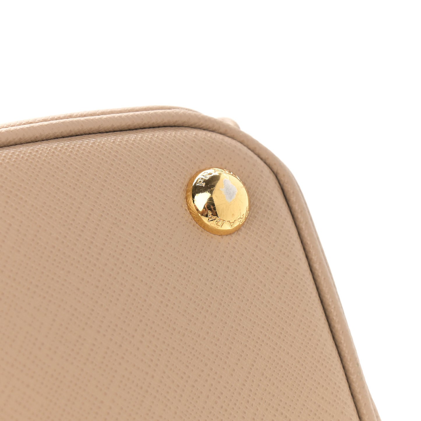 Saffiano Medium Galleria Double Zip Tote Sabbia