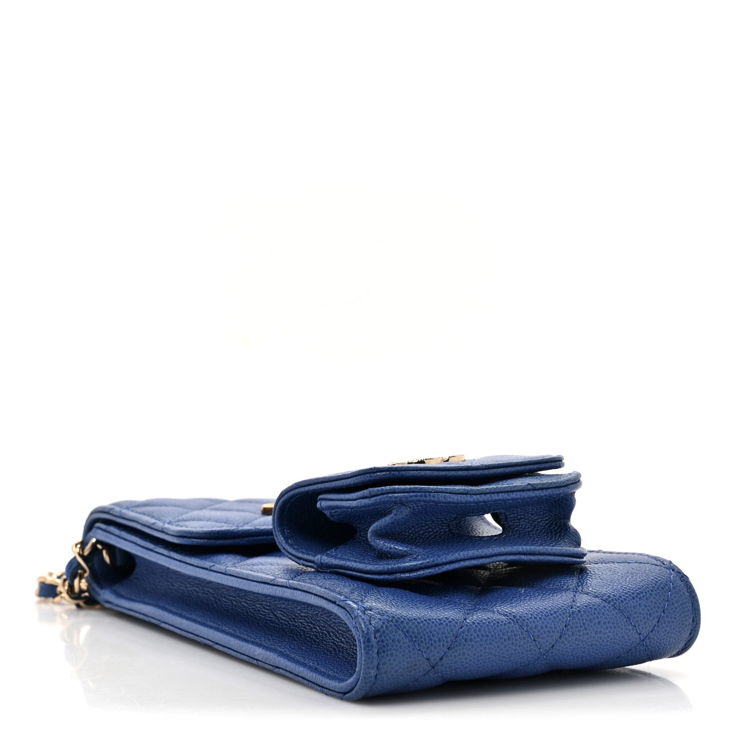 Caviar Quilted CC Airpods Pro and Phone Case With Chain Blue