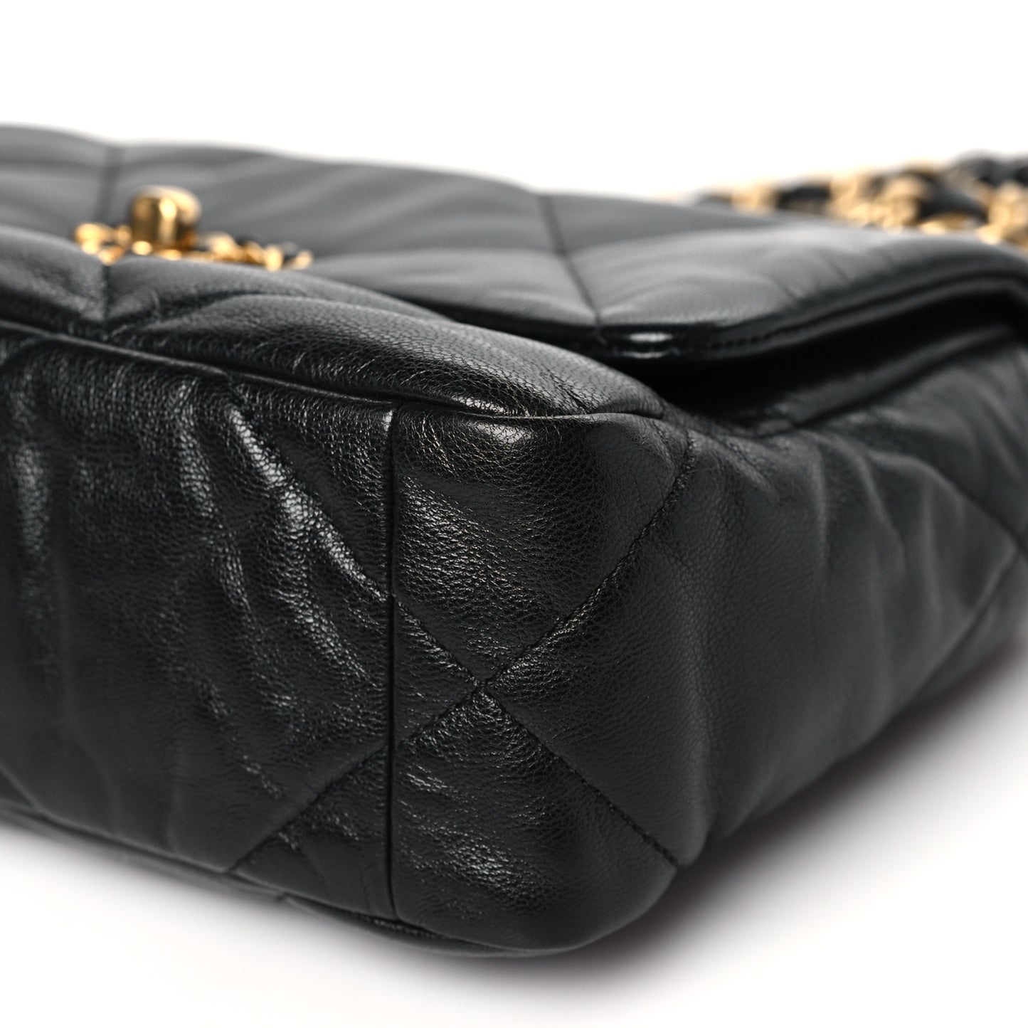 Goatskin Quilted Medium Chanel 19 Flap Black