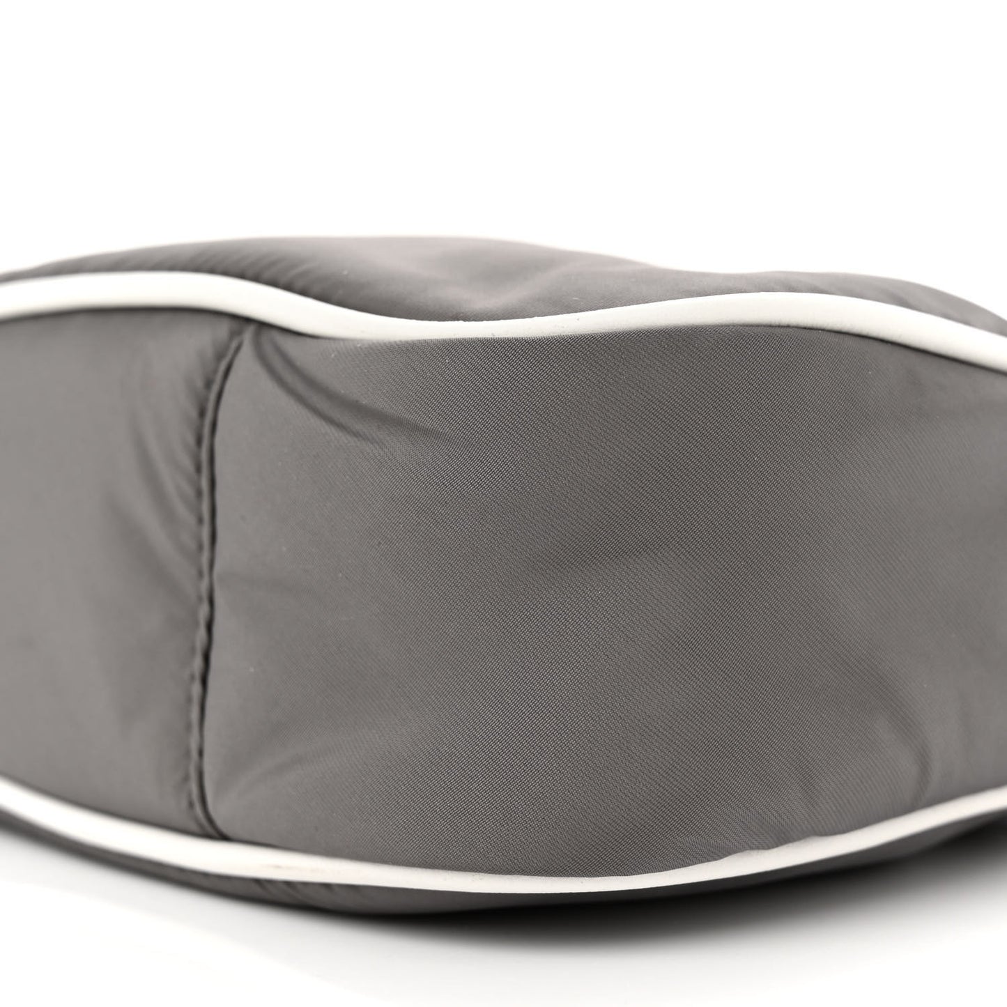 Econyl Nylon Le 5 A 7 Hobo Grey