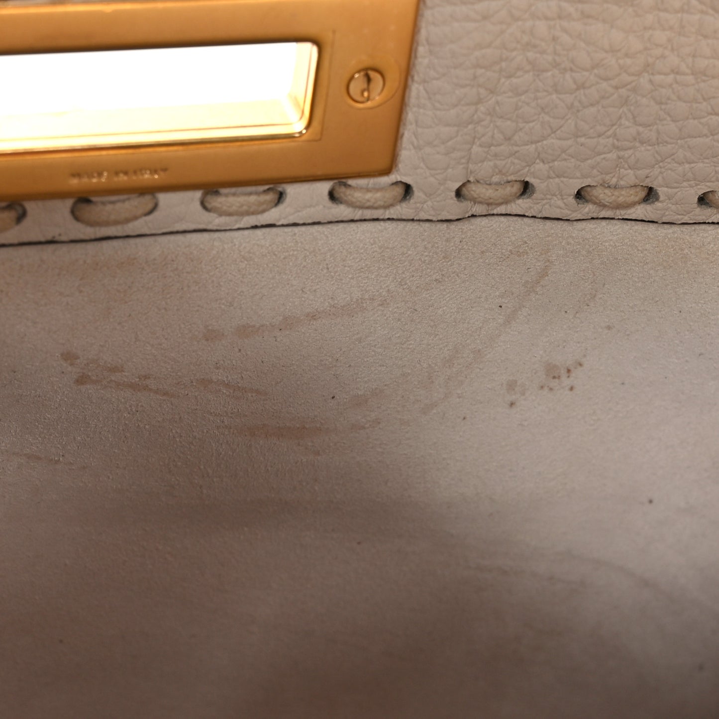 Vitello Granato Camoscio Selleria Macro Stitchings Medium Peekaboo I SEE U Satchel Camelia