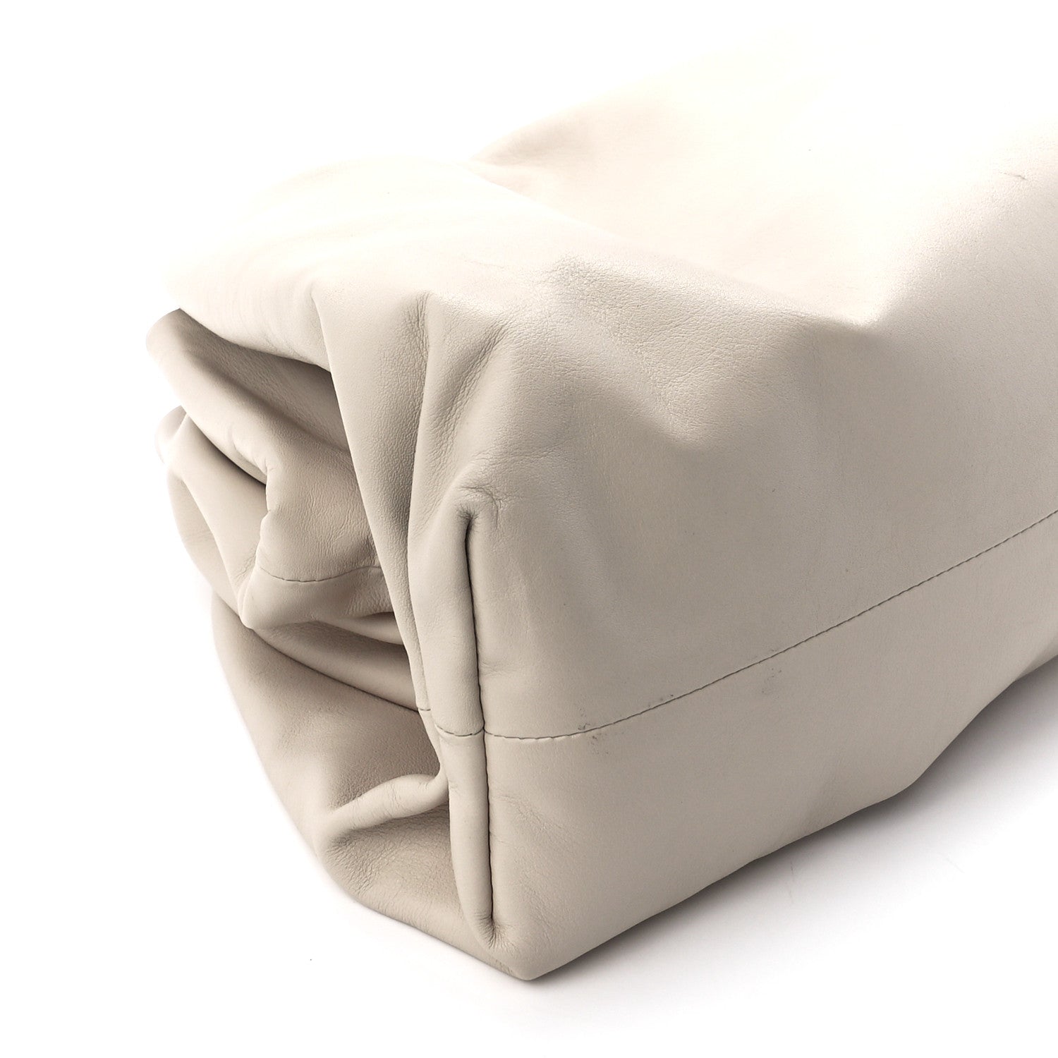 Bottega Veneta Smooth Butter Calf The Pouch Oversized Clutch Plaster 11 of 12