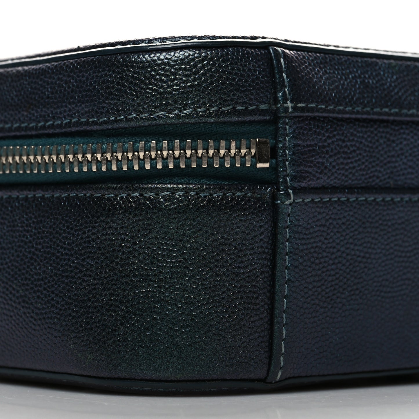 Iridescent Caviar Quilted Medium CC Filigree Vanity Case Dark Turquoise
