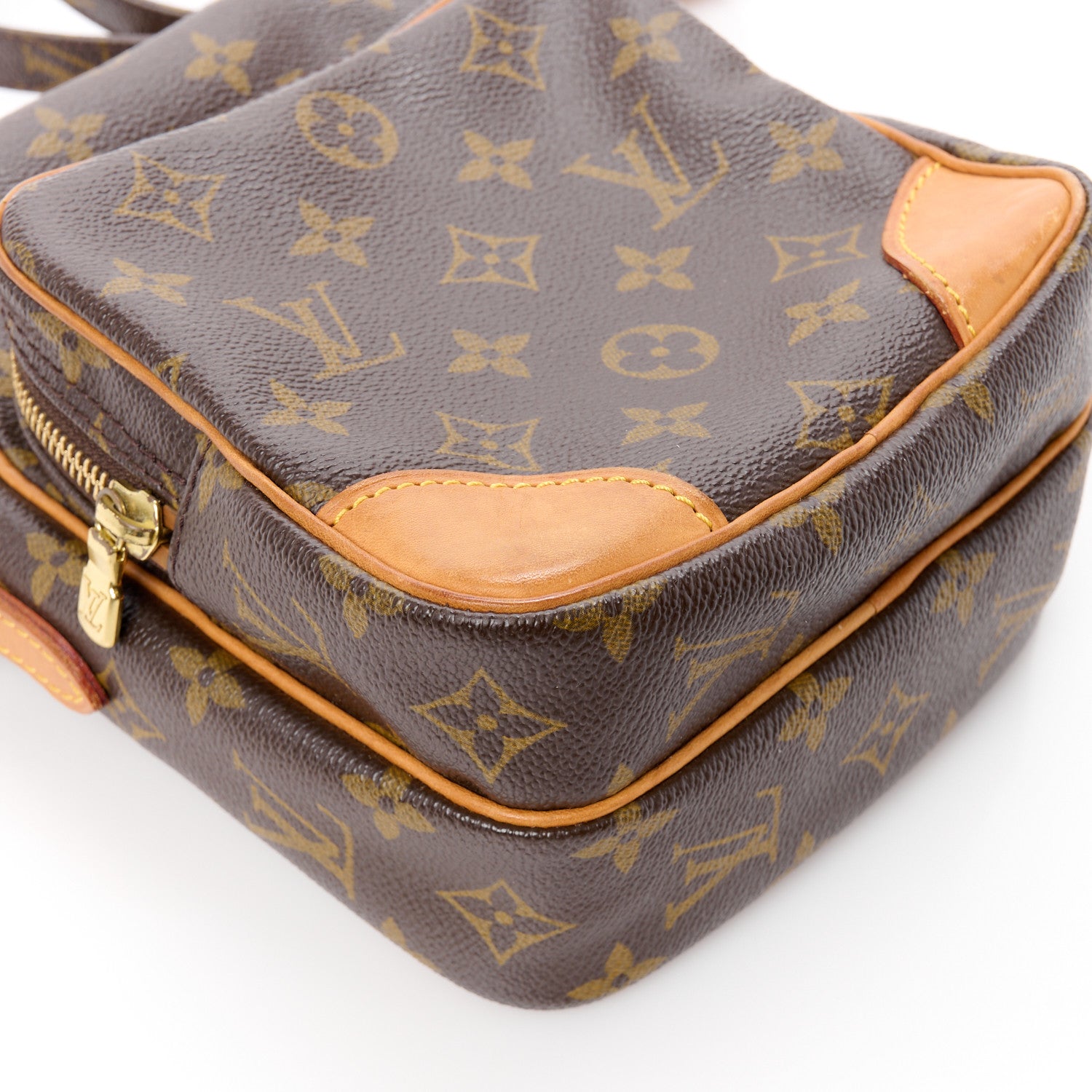 Louis Vuitton Monogram Amazone 9 of 10