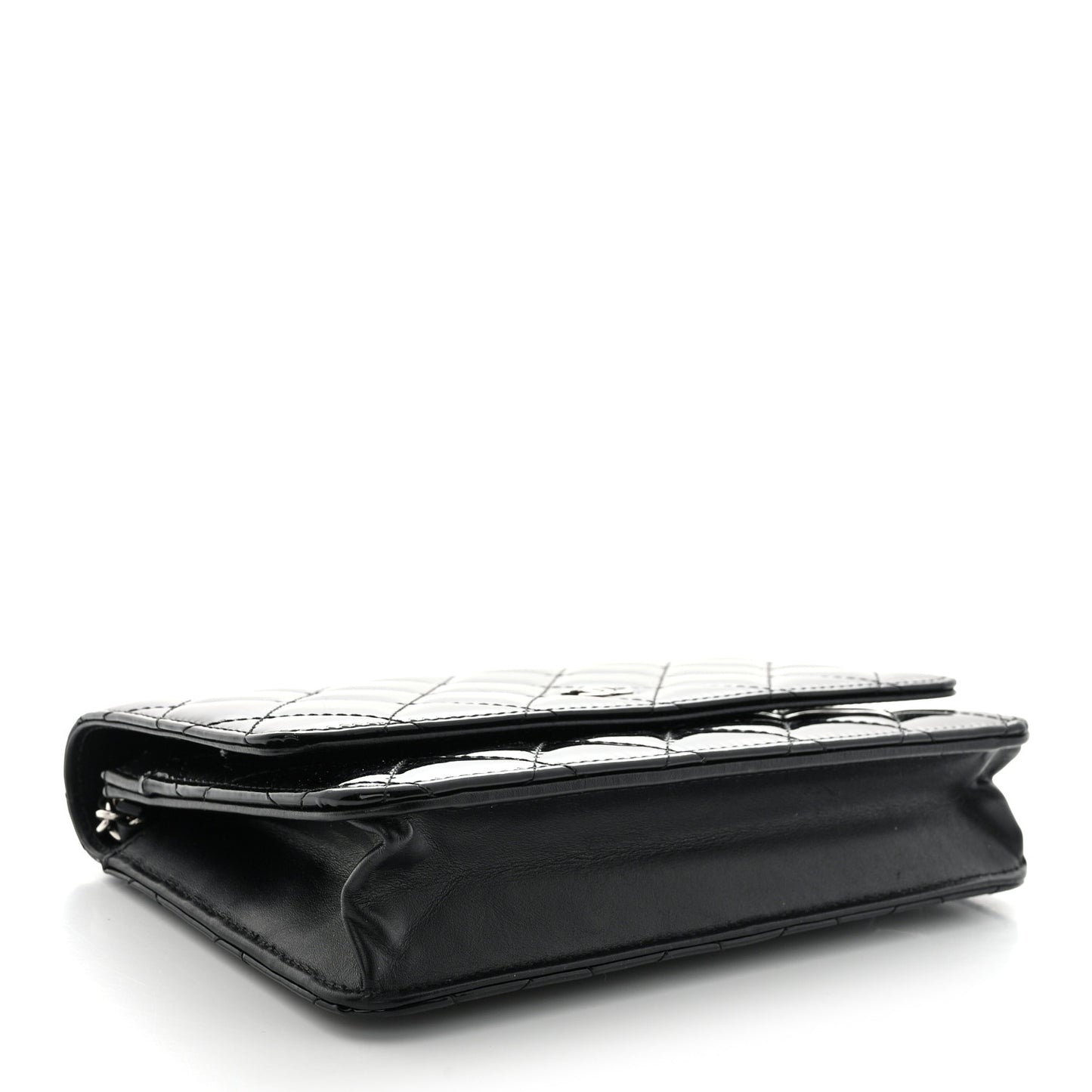 Patent Quilted Wallet On Chain WOC Black