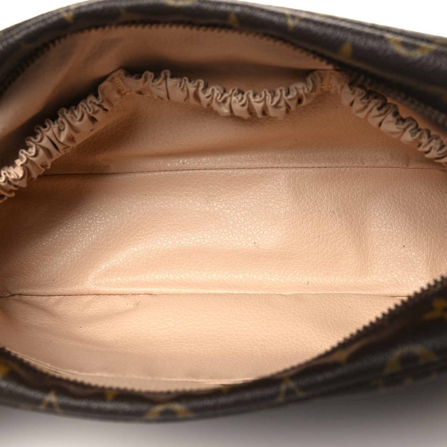 Monogram Trousse Toilette 28
