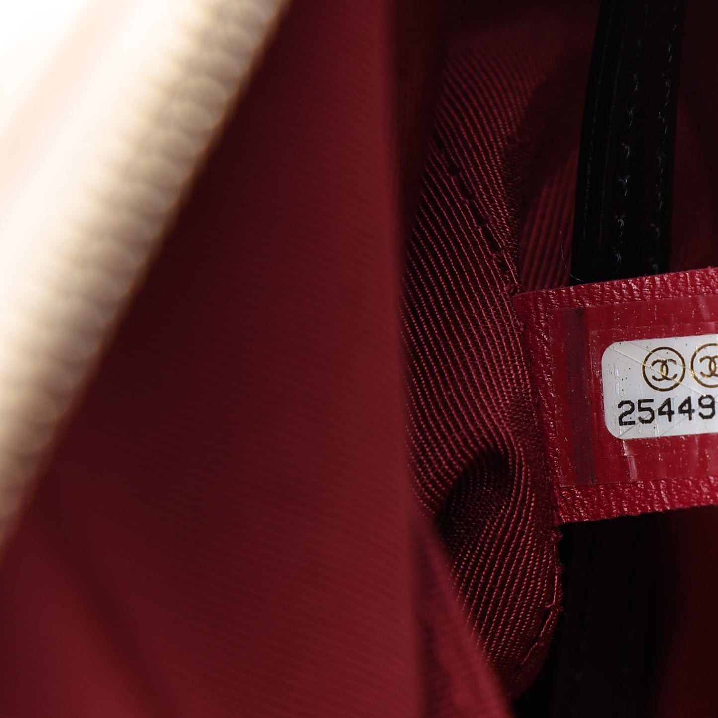 Aged Calfskin Quilted Medium Gabrielle Hobo Beige Black