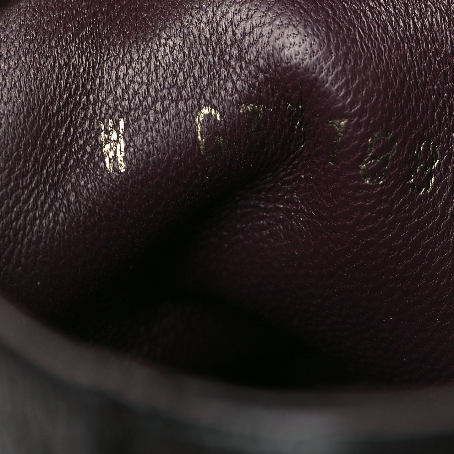 Crackled Calfskin Velvet Pearl Combat Short Boots 37 Black