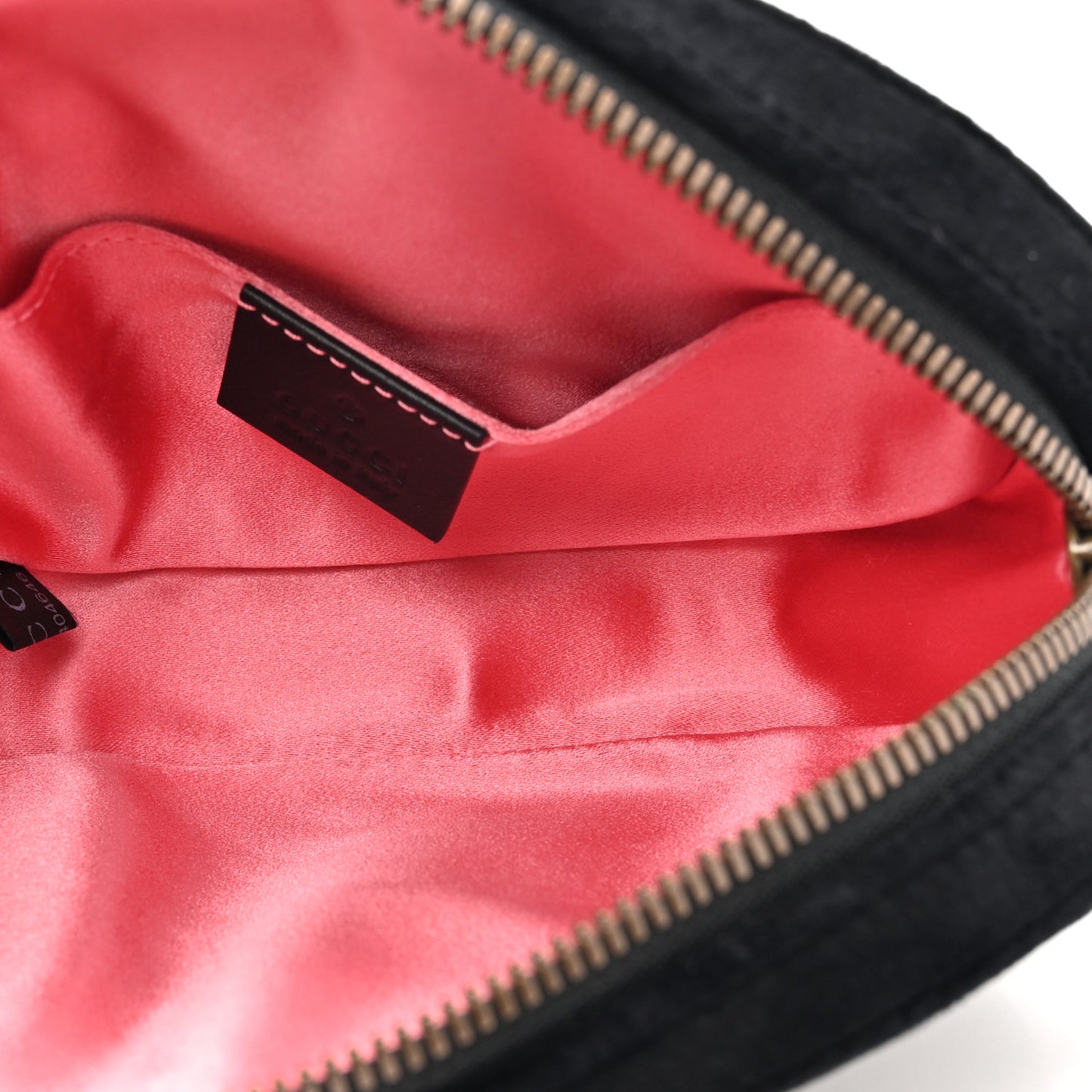 Velvet Matelasse GG Marmont Belt Bag 85 34 Black
