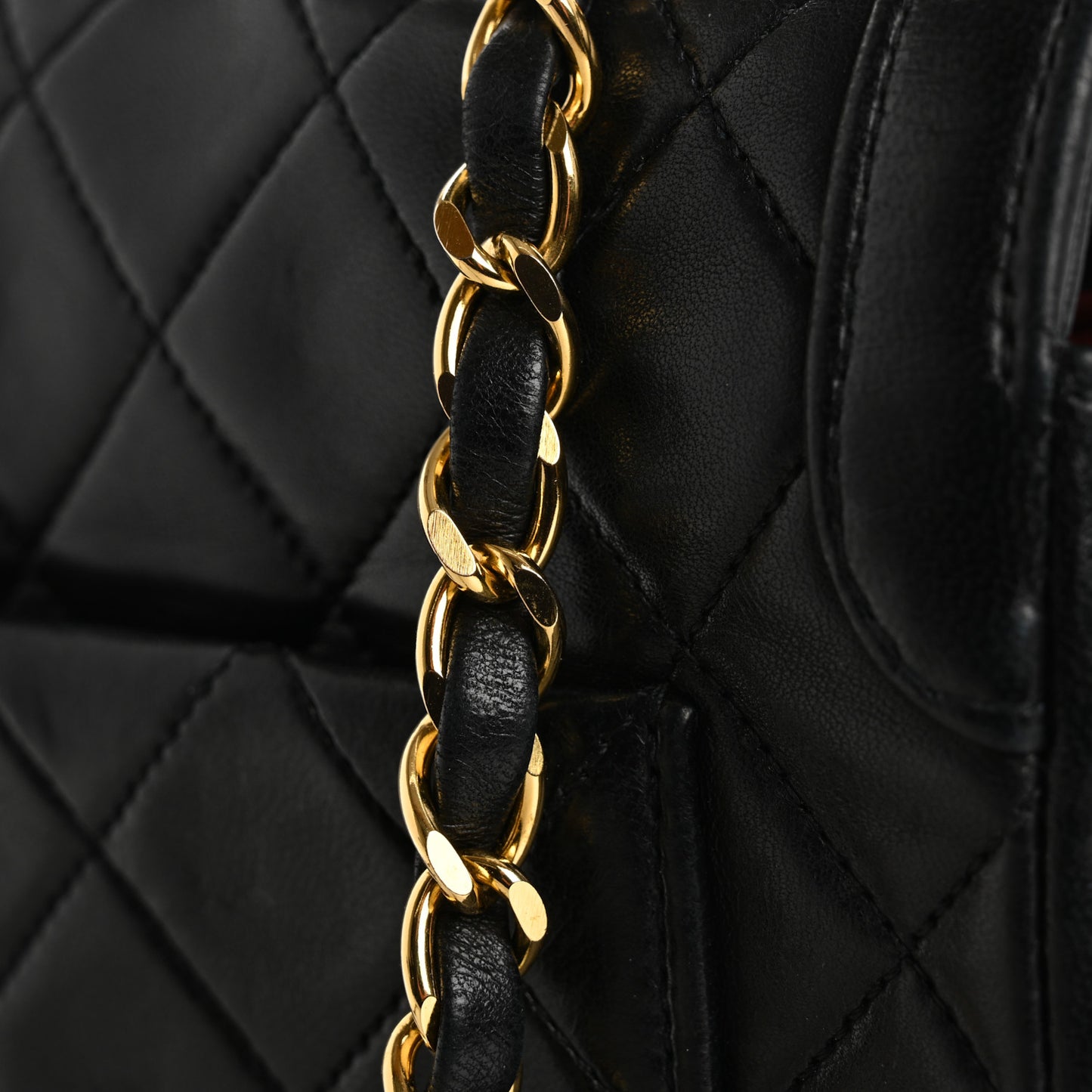Lambskin Quilted Medium Single Flap Black