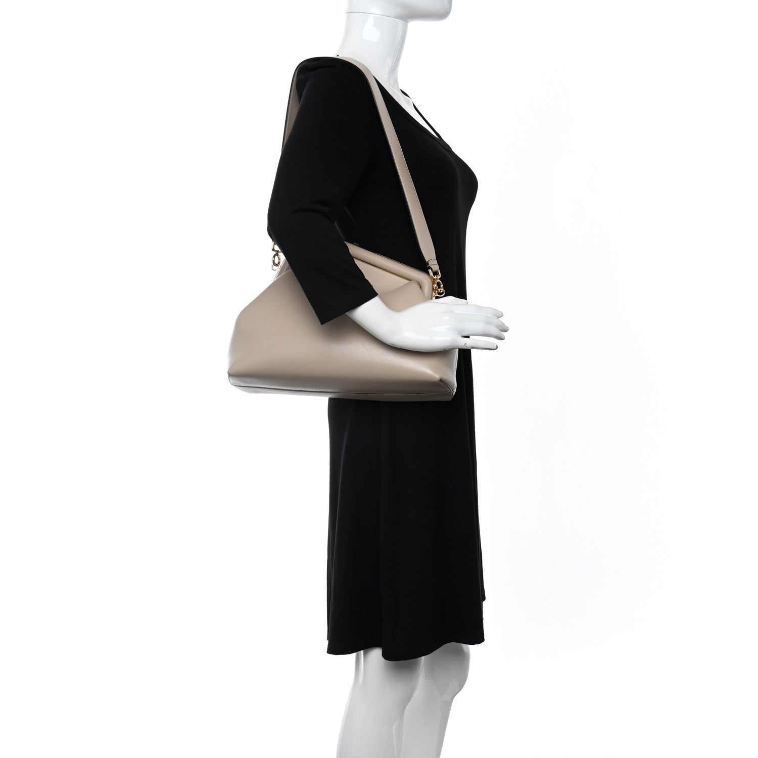 Fendi Shiny Nappa Medium Fendi First Nuvola 3 of 9