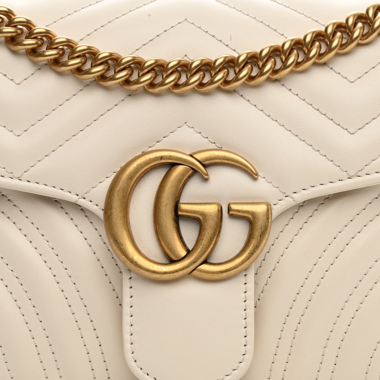 Calfskin Matelasse Small GG Marmont Shoulder Bag White