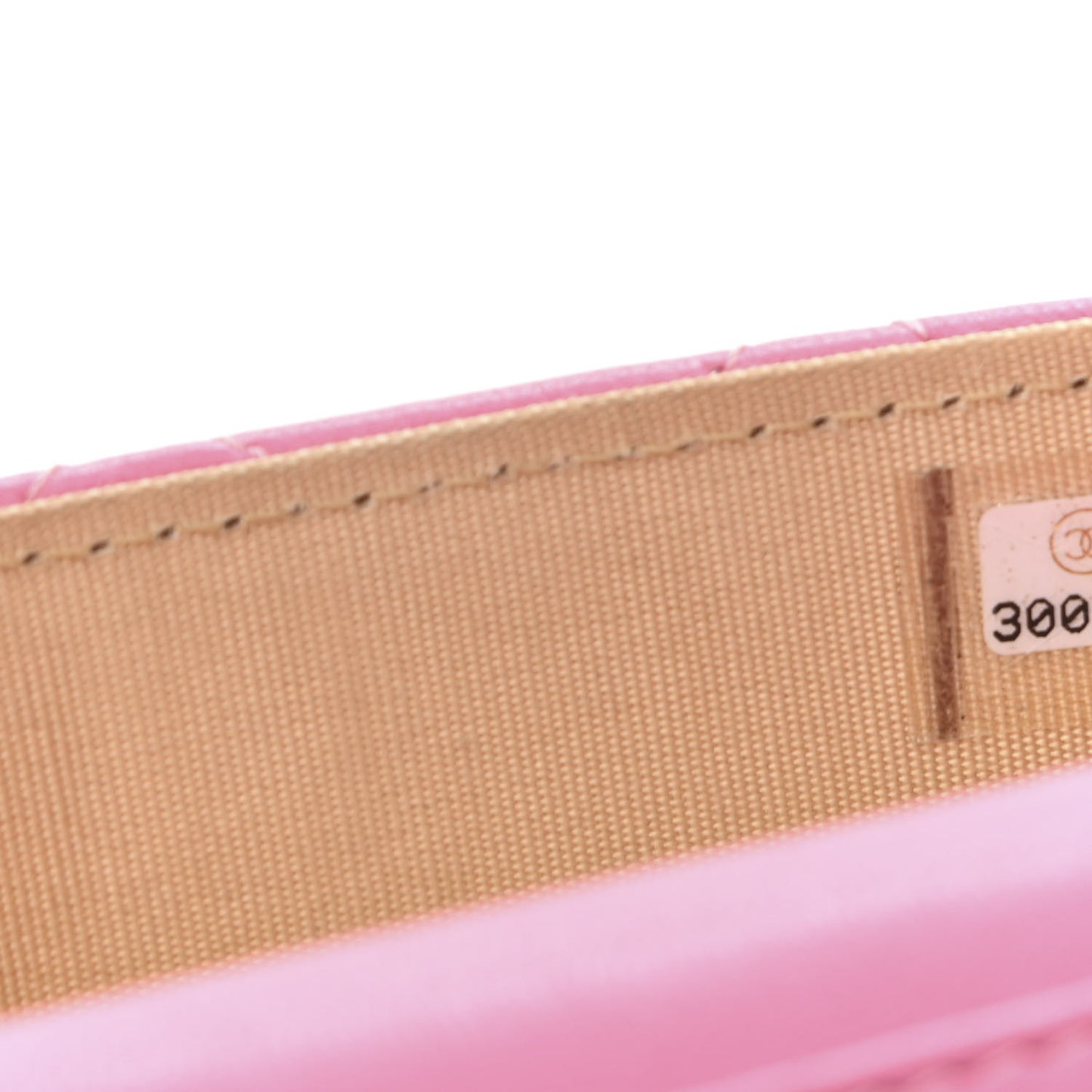 Lambskin Quilted Pearl Crush Clutch With Chain Pink