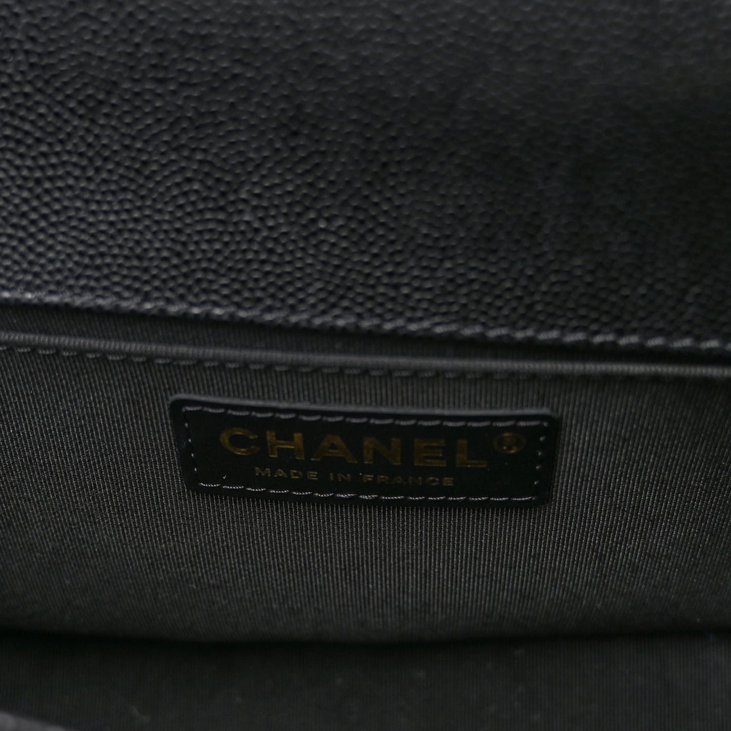 Caviar Quilted Medium Boy Flap Black