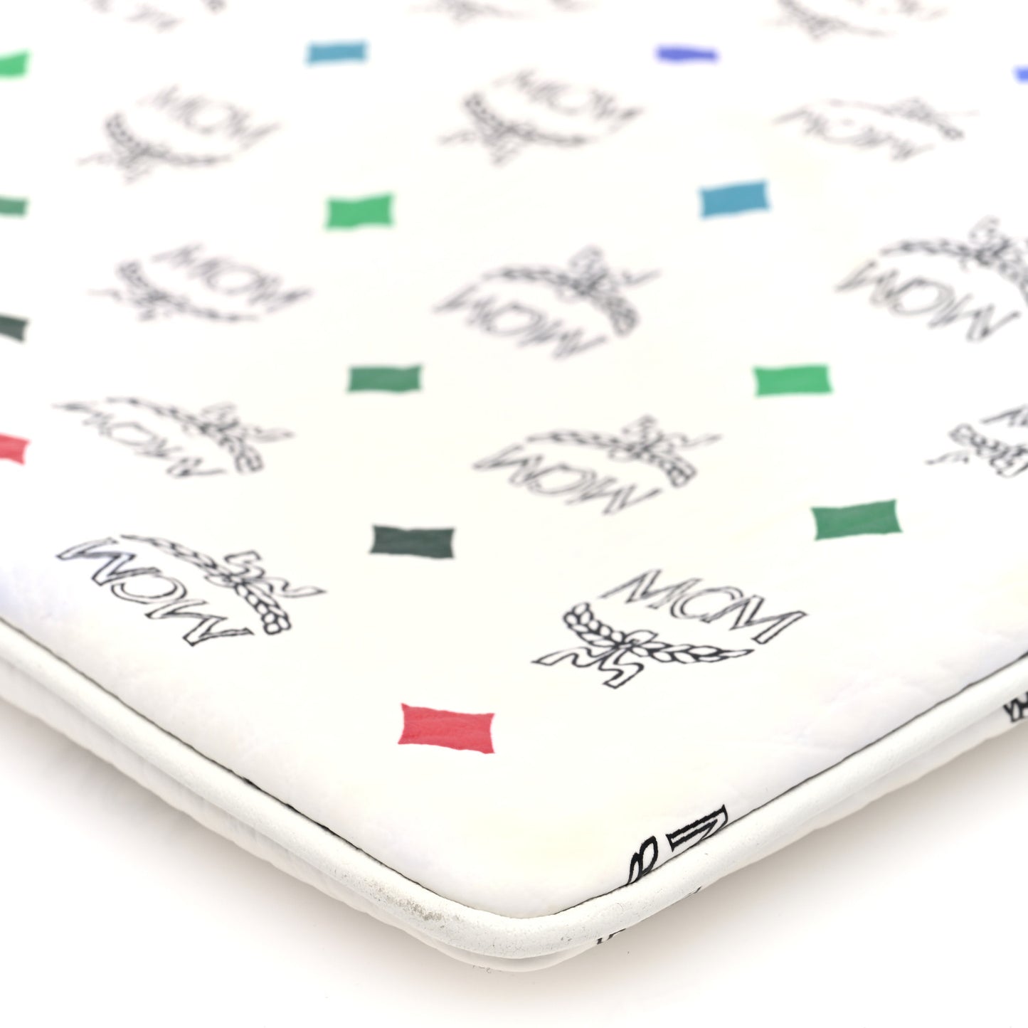 Skyoptic Visetos Crossbody Pouch Spectrum Diamond White