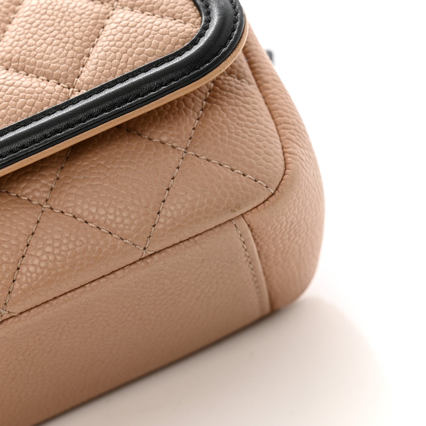 Caviar Quilted Small CC Filigree Flap Beige Black