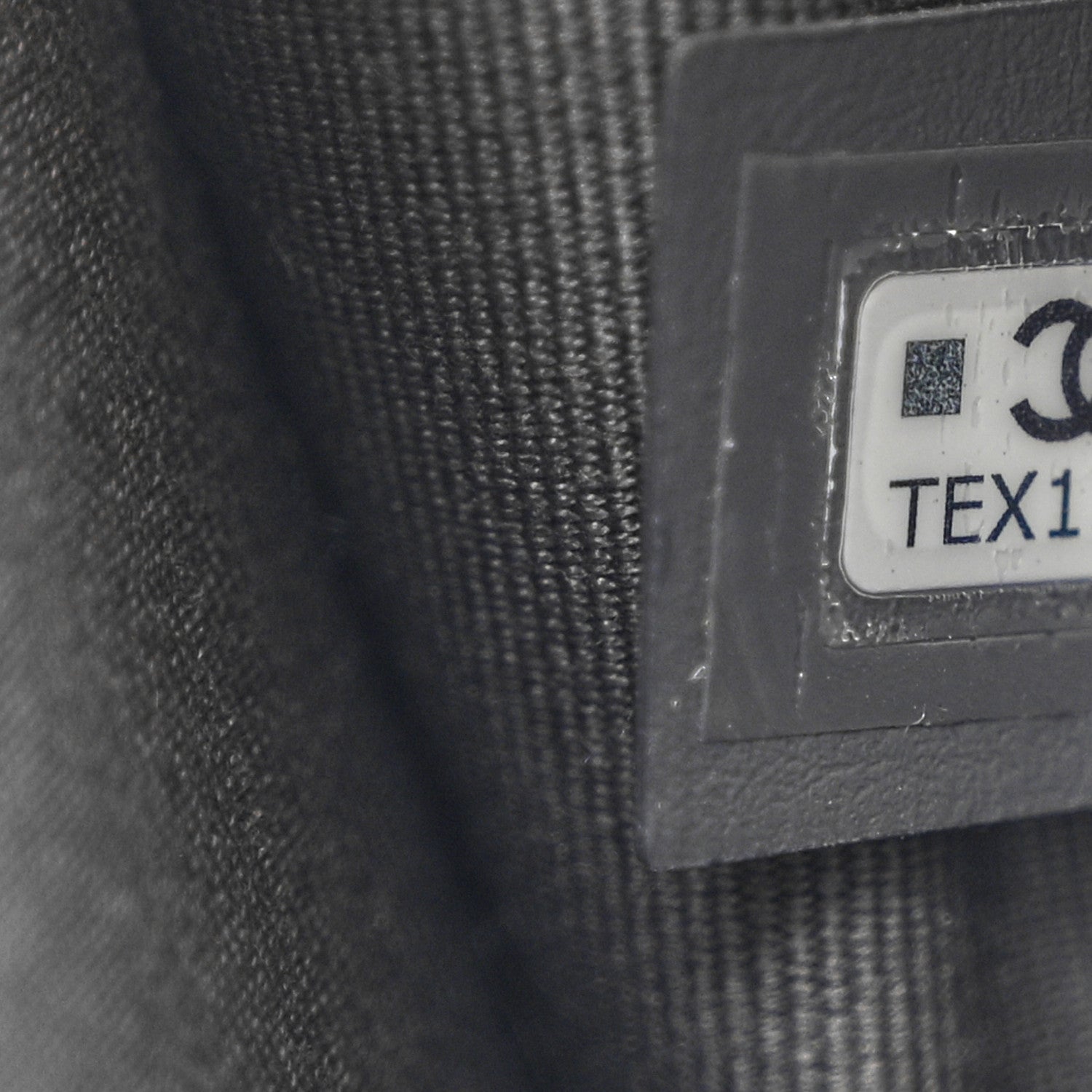 Chanel Caviar Quilted Zipped Key Holder Case Gray 7 of 9