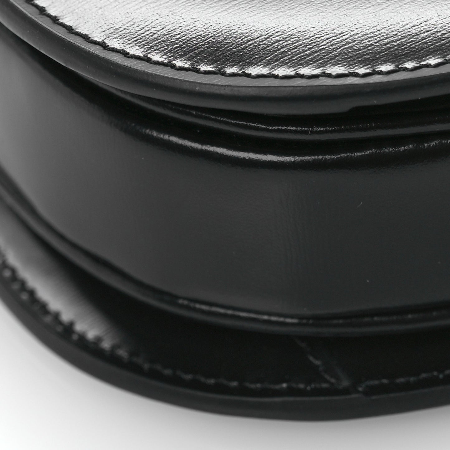 Shiny Calfskin Triomphe Mini Besace Clea Black