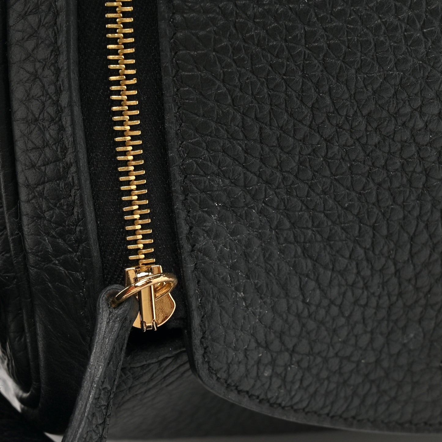 Taurillon Clemence Mini Lindy 20 Black