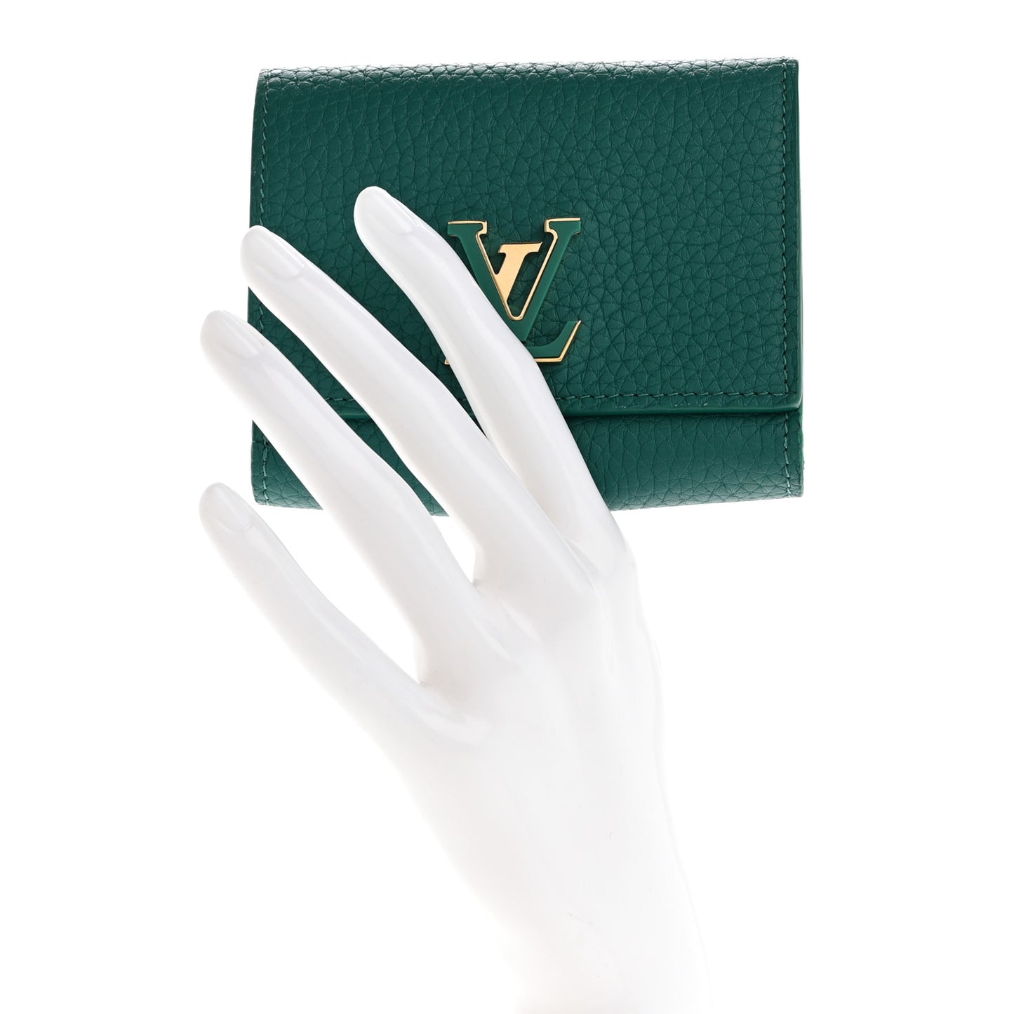 Taurillon Capucines Tiny Wallet Emerald Green