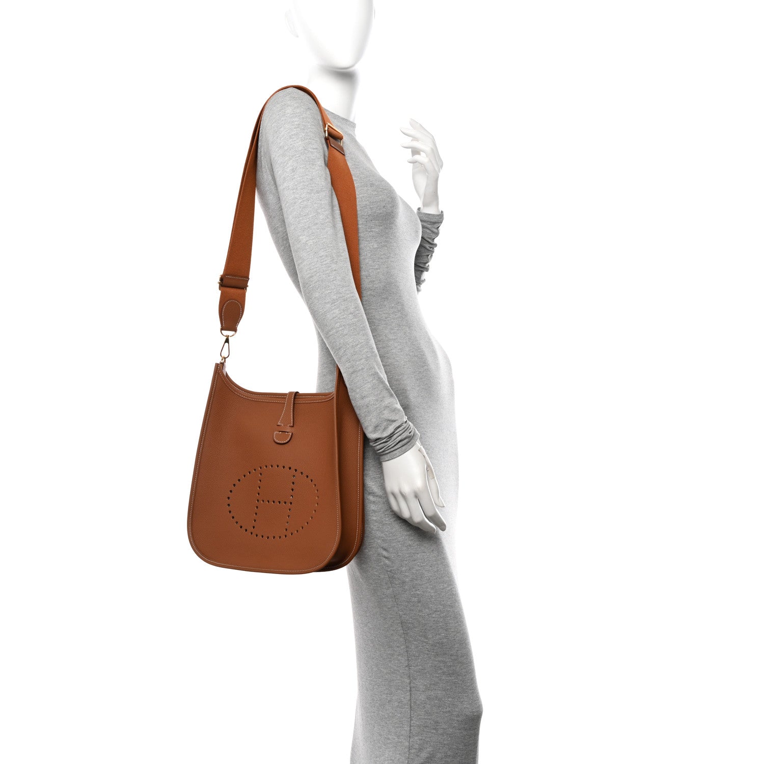 Hermes Taurillon Clemence Evelyne III PM Gold 2 of 11
