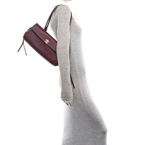 Grained Calfskin Stitched Urban Essentials Small Shopping Bag Burgundy